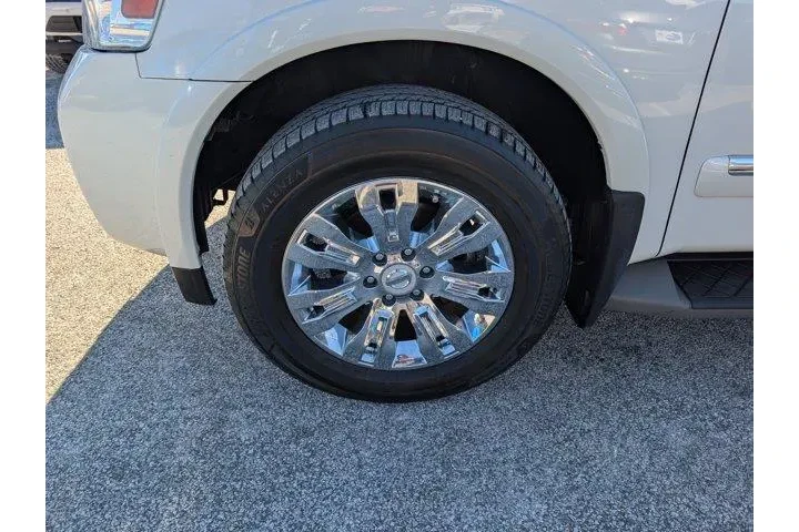 $11500 : Nissan Armada 2015 4x4 Plati image 10