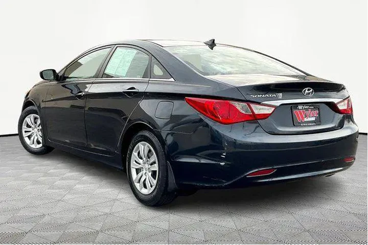 $7655 : Hyundai SONATA 2013 GLS 4dr image 4