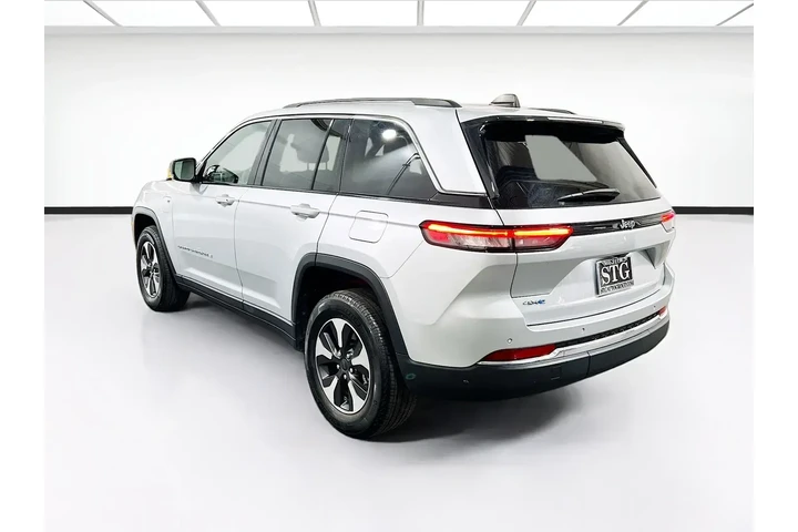 $26088 : Jeep Grand Cherokee 2022 4x4 image 7