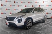 PRE-OWNED 2019 CADILLAC XT4 S en Madison WV