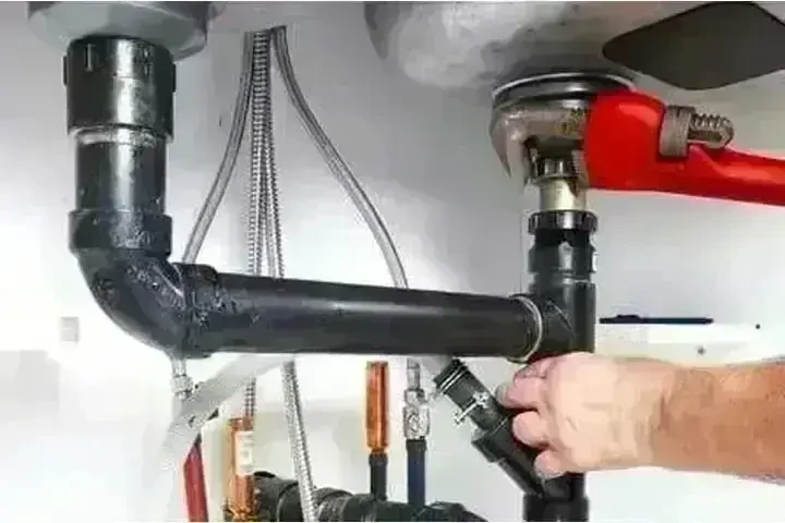 HANDYMAN SERVICES image 8