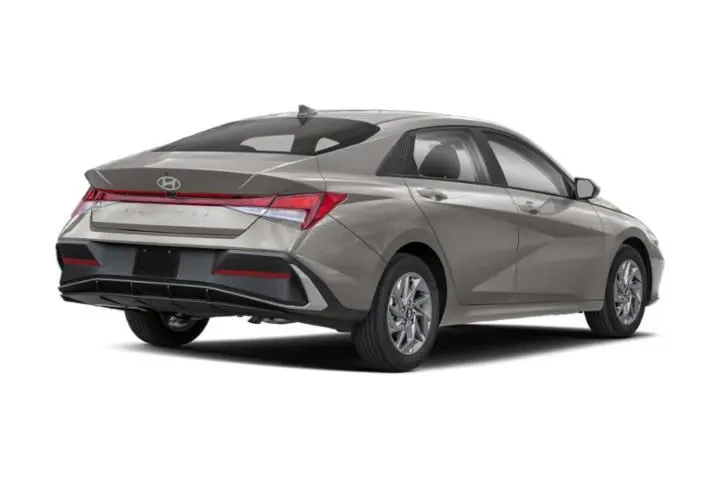 $20495 : Hyundai ELANTRA 2024 SEL 4dr image 3