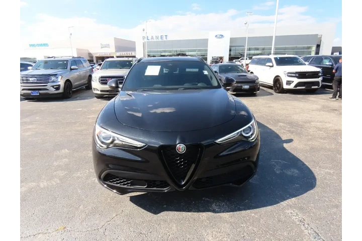 $24999 : Alfa Romeo Stelvio 2022 AWD image 5