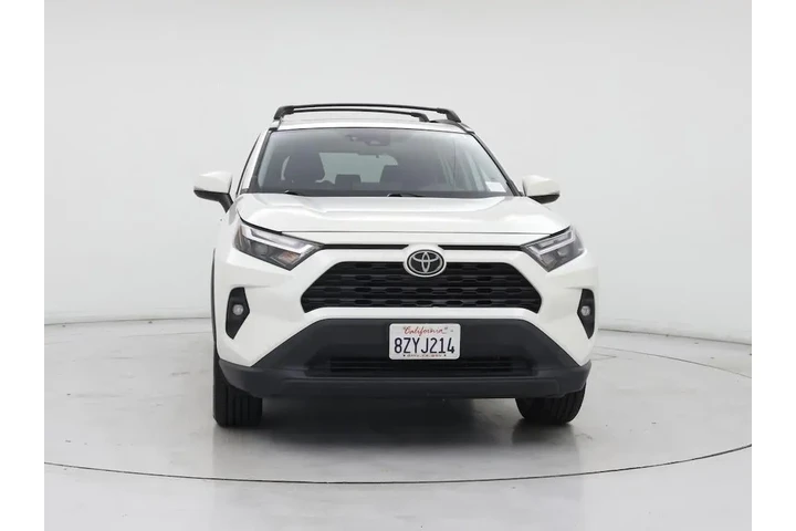 $22998 : Toyota RAV4 2021 AWD XLE 4dr image 5