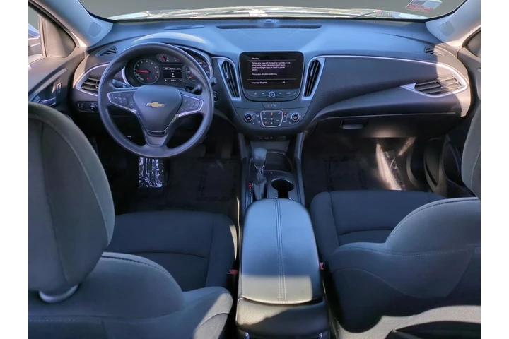 $24226 : Chevrolet Malibu 2023 LT 4dr image 10