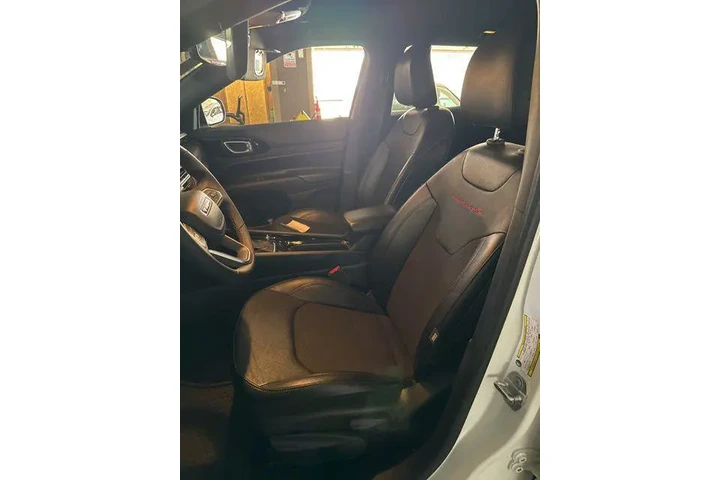 $21998 : Jeep Compass 2025 4x4 Trailh image 5