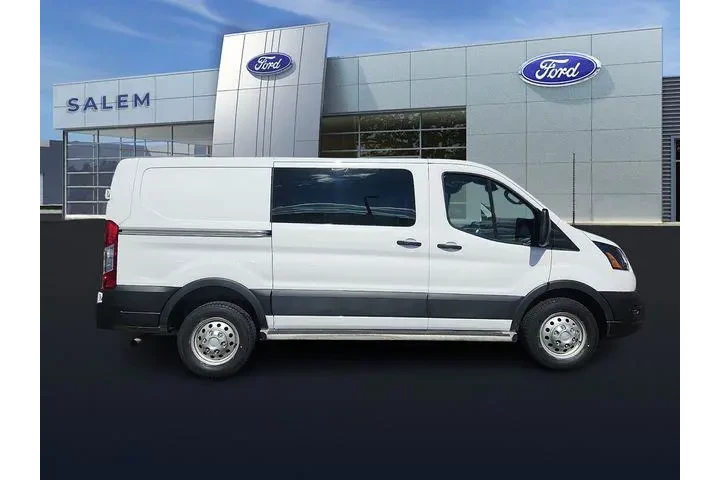 $37995 : Ford Transit 2023 AWD 250 3d image 2