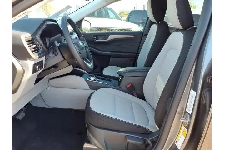 $27900 : Ford Escape 2026 Active 4dr image 6