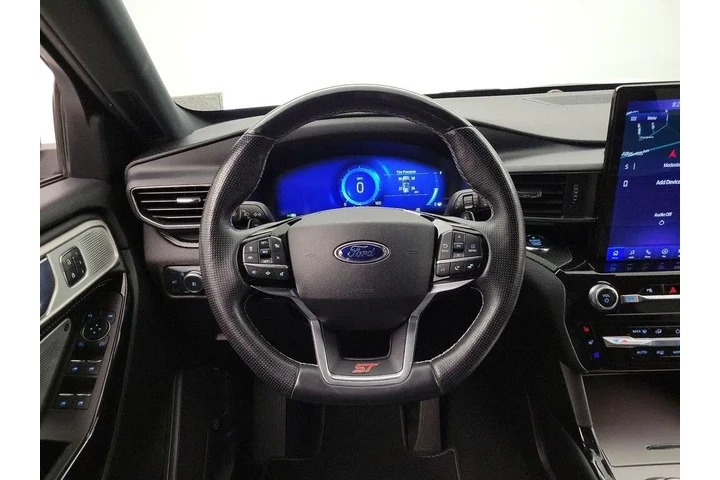 $25998 : Ford Explorer 2021 AWD ST 4d image 10