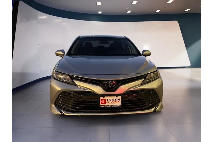$19995 : Toyota Camry 2019 LE 4dr Sed image 8