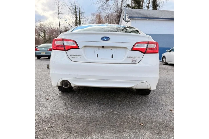 $11525 : 2015 Legacy image 6