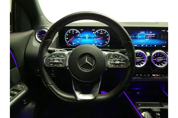 $29998 : Mercedes-Benz GLA 2023 GLA 2 image 10