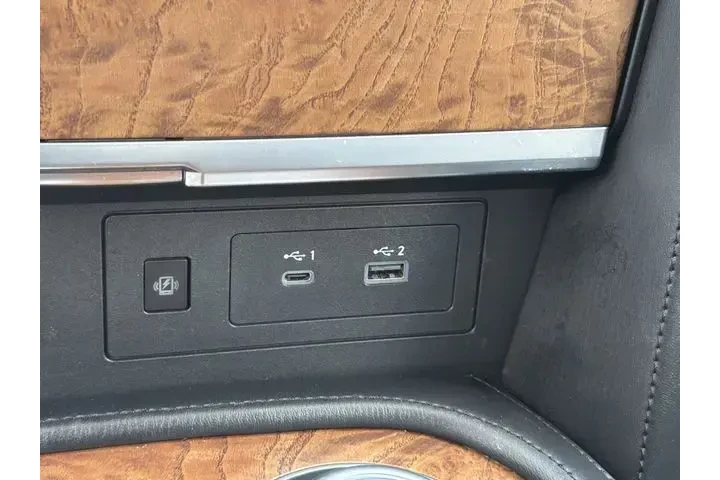 $35749 : Nissan Armada 2024 4x4 SL 4d image 8