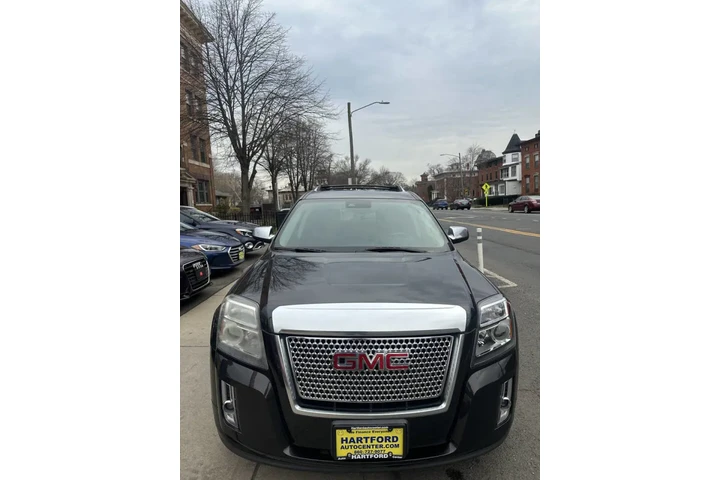 $7999 : 2015 GMC Terrain Denali image 2