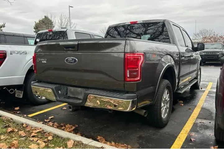 $23995 : Ford F-150 2017 4x4 Lariat 4 image 2