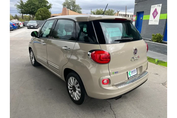 2015 500L Lounge image 7