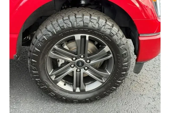 $37435 : Ford F-150 2022 4x4 XLT 4dr image 8