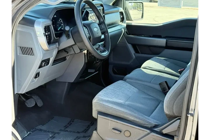 $34989 : Ford F-150 2023 4x4 XLT 4dr image 7