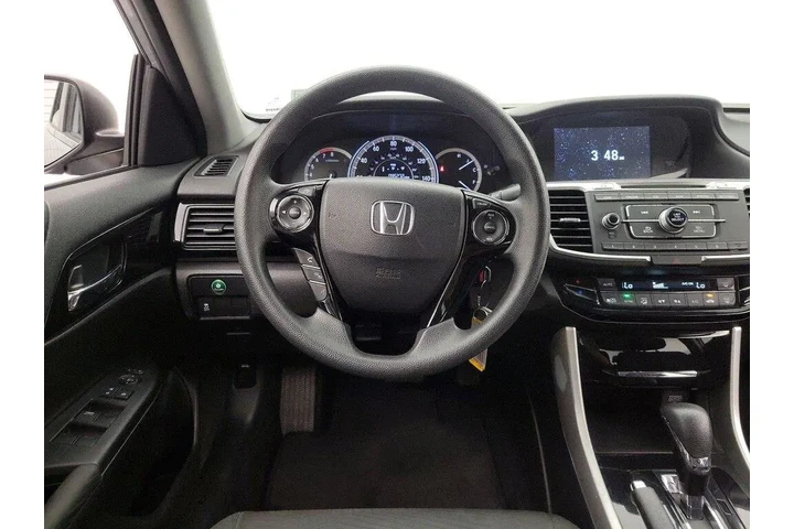 $16998 : Honda Accord 2016 LX 4dr Sed image 10