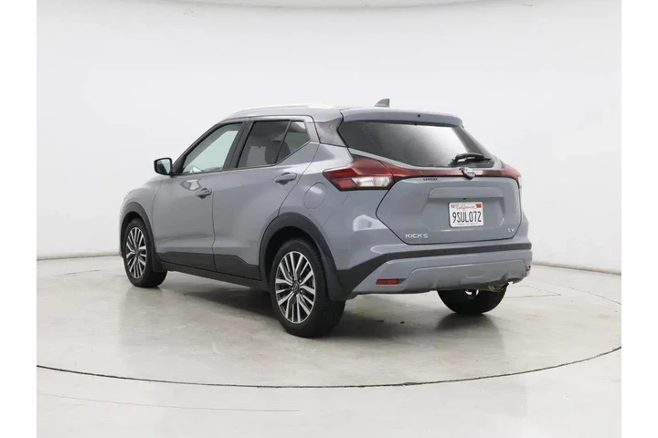 $17998 : Nissan Kicks 2023 SV 4dr Cro image 2