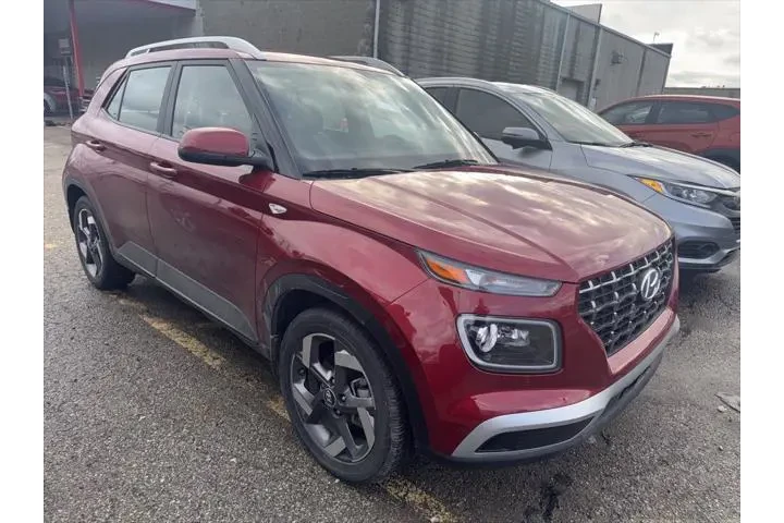 $18633 : Hyundai VENUE 2024 Limited 4 image 5