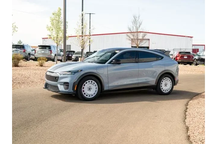 $41988 : 2024 Mustang Mach-E GT image 10