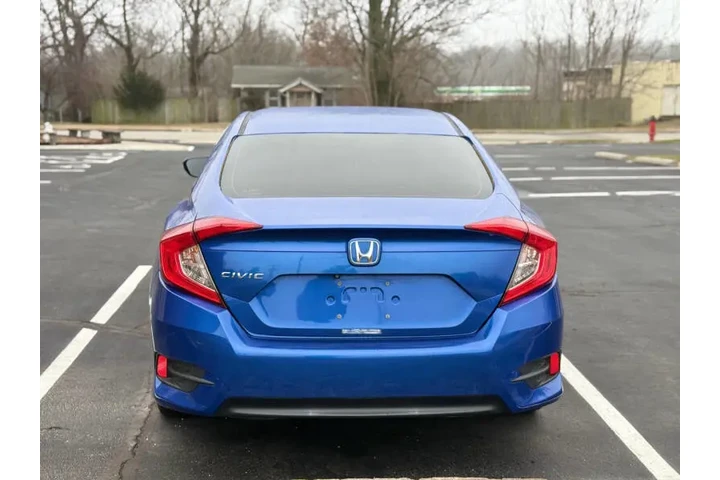 $8999 : 2016 Civic LX image 6