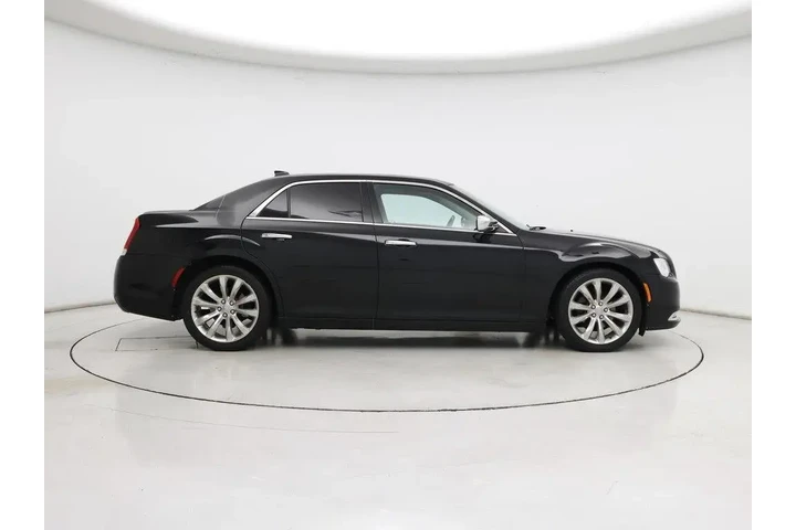 $19998 : Chrysler 300 2019 Limited 4d image 7