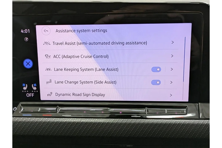 $38995 : Pre-Owned 2023 Golf R 2.0T DSG image 9