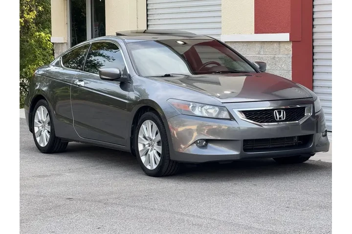 $3500 : 2008 Honda Accord Coupe V6 image 5