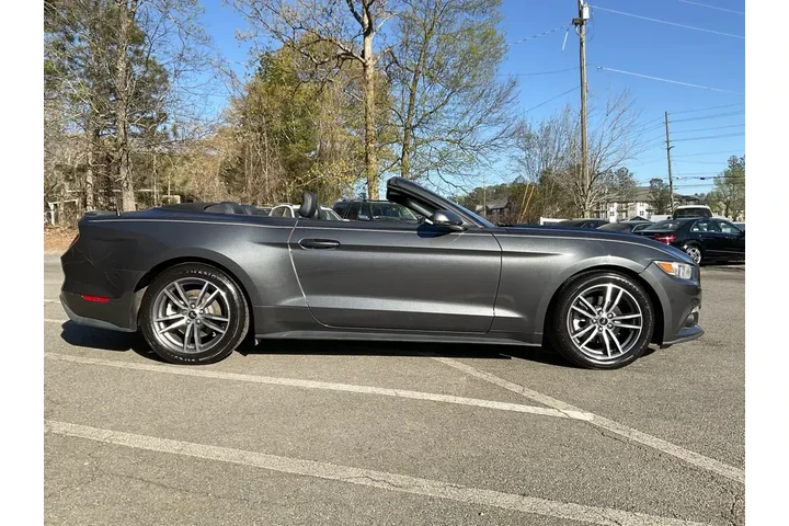 $11985 : Ford Mustang 2015 EcoBoost P image 3
