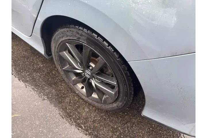 $17667 : Honda Civic 2020 EX 4dr Hatc image 7