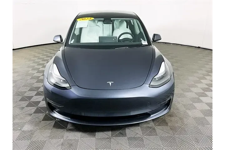 $25900 : Tesla Model 3 2023 4dr Sedan image 2