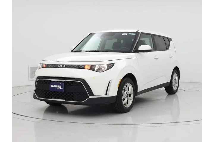 $17998 : Kia Soul 2024 LX 4dr Crossov image 4