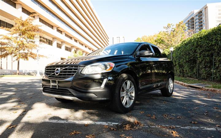 $13000 : 2016 VOLVO XC60 image 8