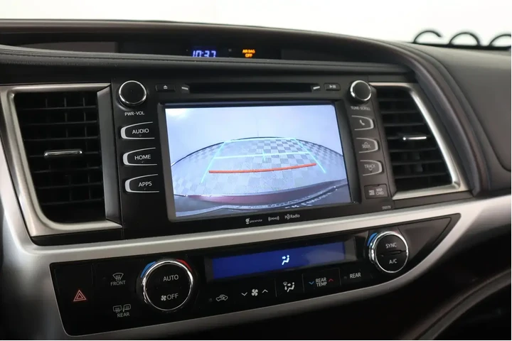 $25999 : Toyota Highlander 2018 XLE 4 image 6