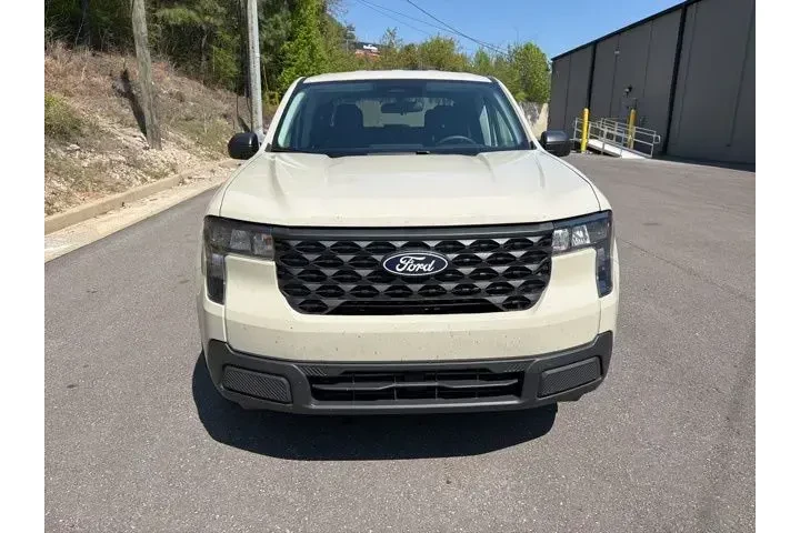 $26995 : Ford Maverick 2025 AWD XL 4d image 2