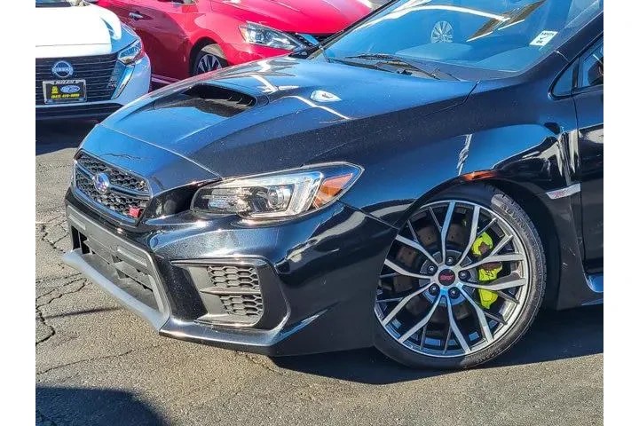 $32870 : Subaru WRX 2020 AWD STI 4dr image 2