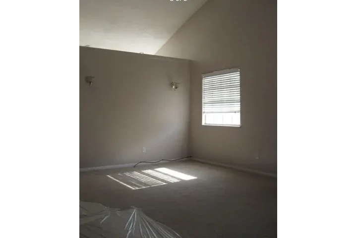 $1400 : Listo Casa image 6