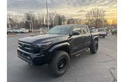 $37472 : Toyota Tacoma 2024 4x4 SR5 4 thumbnail