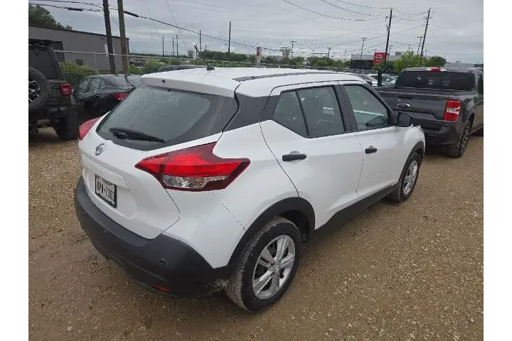 $11950 : Nissan Kicks 2020 S 4dr Cros image 3