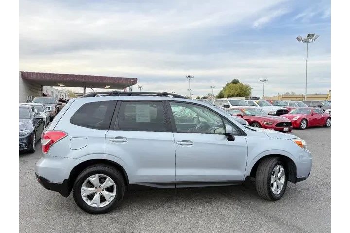 $17490 : Subaru Forester 2015 AWD 2.5 image 8