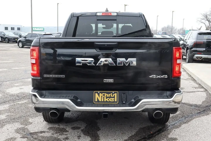 $38988 : 2025 1500 Big Horn 4x4 Crew C image 5