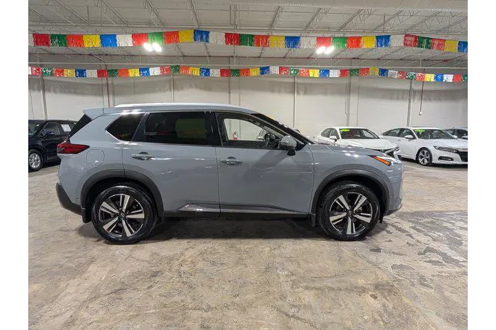 $28344 : Nissan Rogue 2023 Platinum 4 image 2