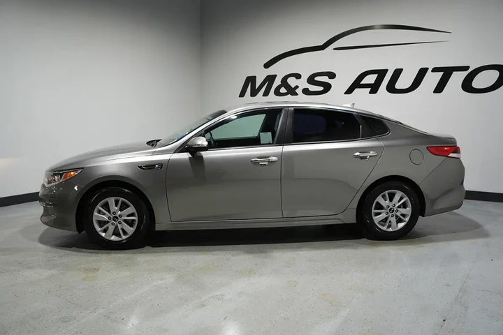 $11157 : 2018 Optima image 5