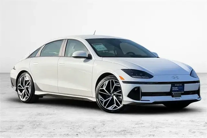 $35990 : Hyundai IONIQ 6 2025 AWD SEL image 2