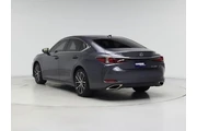 $37998 : Lexus ES 350 2023 4dr Sedan thumbnail