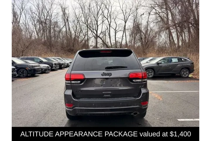 $23900 : Jeep Grand Cherokee 2021 4x4 image 5