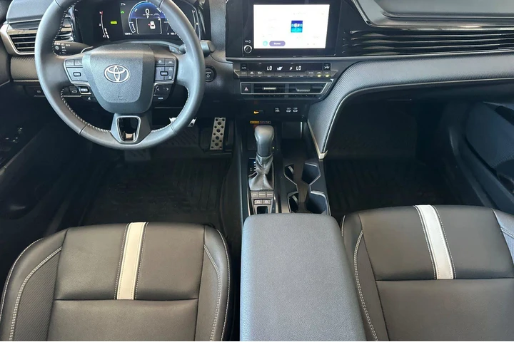$30900 : Toyota Camry 2025 SE 4dr Sed image 6