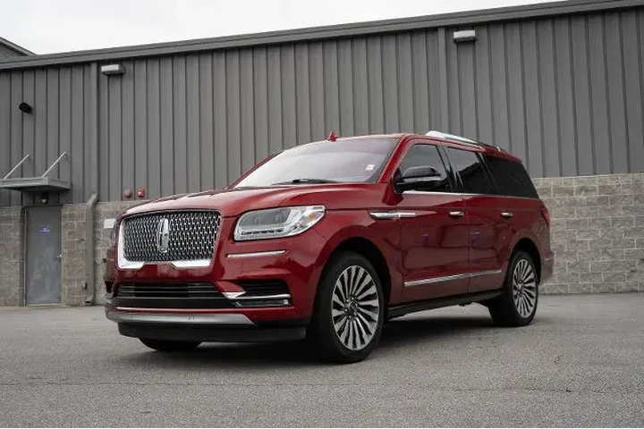$31987 : Lincoln Navigator 2019 4x4 R image 3
